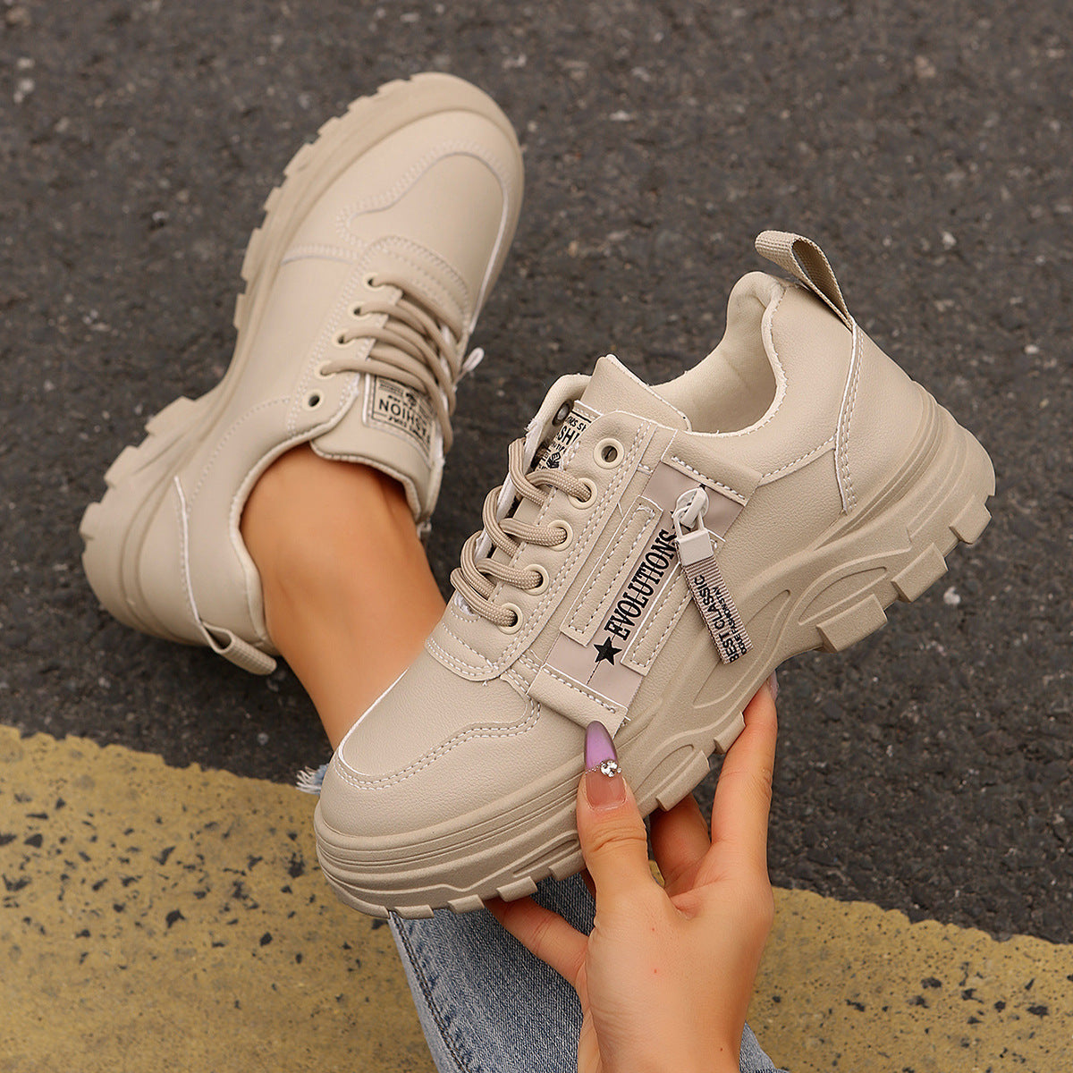 Thick Sole Round Casual Shoes For Women Sneakers